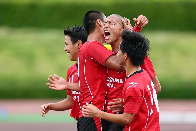 【写真ギャラリー】2016.6.12 JR東日本カップ2016 第90回関東大学サッカーリーグ戦1部第11節 慶應大 2－2 駒澤大