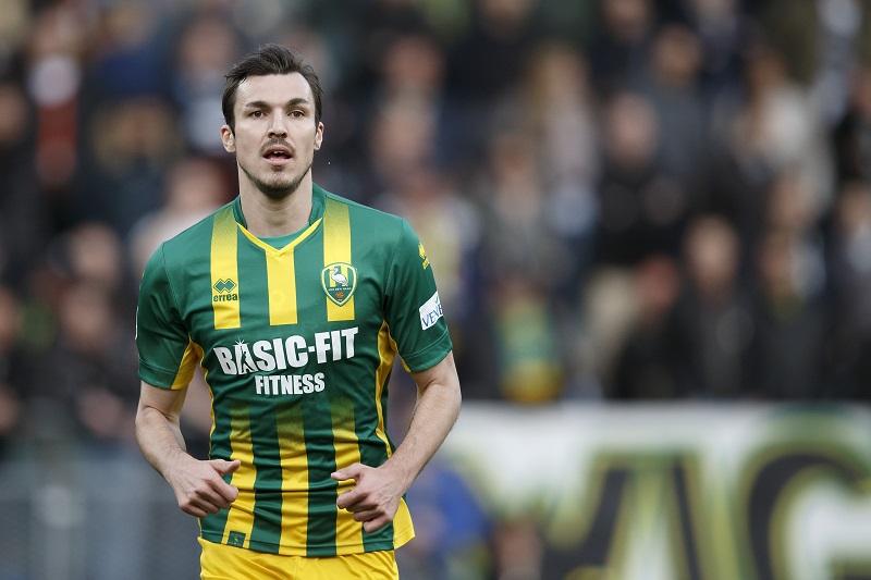 ハーフナー 二日酔いでファンイベントに大遅刻 罰金科される事態に サッカーキング