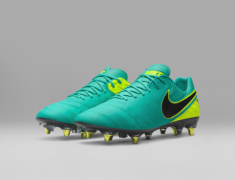 FA16_FB_Tiempo_Legend_SG-Pro_Spark Brilliance_Anti_Clog_05-08