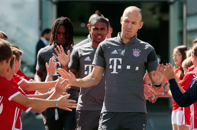 アリエン・ロッベン ドゥグラス・コスタ