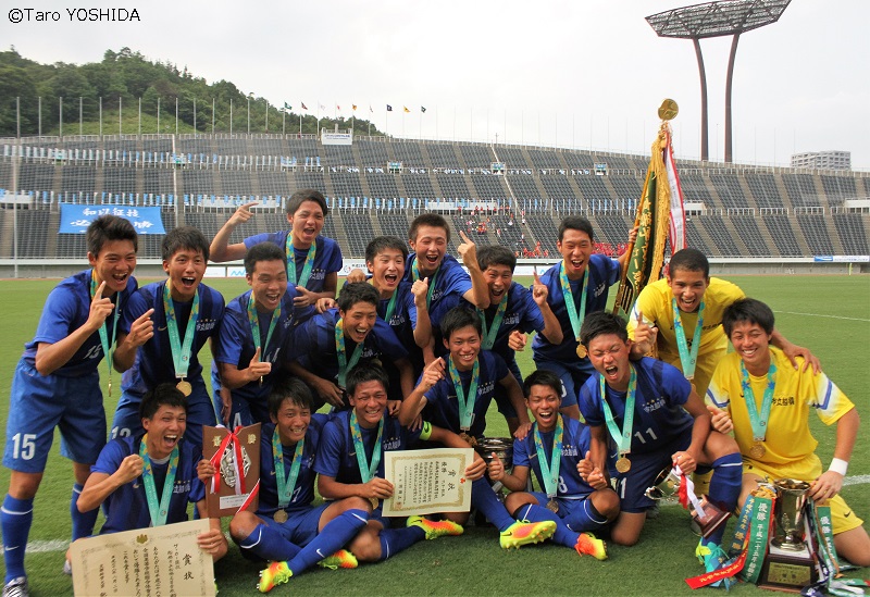 高校サッカーを「突き抜けたチーム」へ…昨年の悔しさから真の“強さ”を手にした市立船橋
