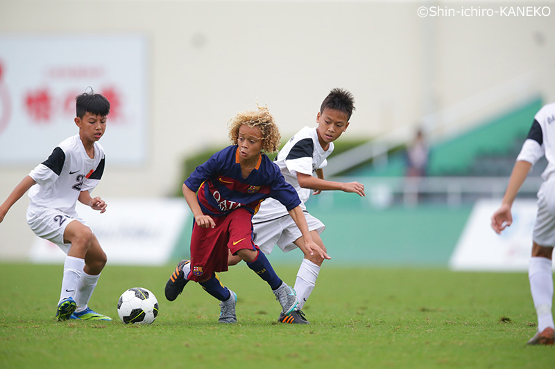 今年のバルセロナは長短織り交ぜたパスと パス回しの速さに注目 U 12ワールドチャレンジを主催する浜田満氏の視点 サッカーキング