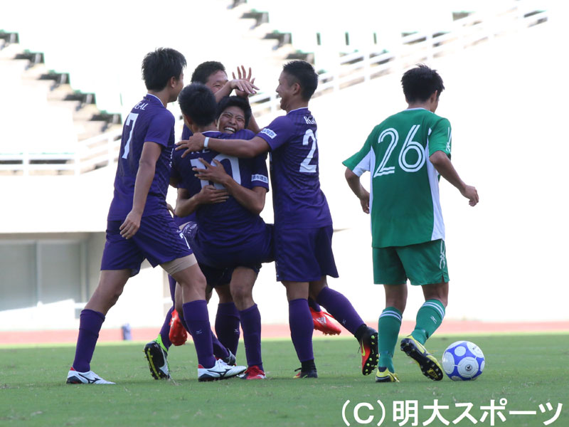 明治大が大阪体育大に3発快勝 2年連続で総理大臣杯準決勝へ サッカーキング