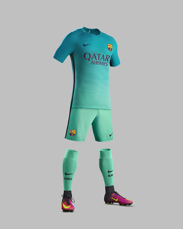 fa16_ck_comms_3rd_full_body_match_fcb_62405