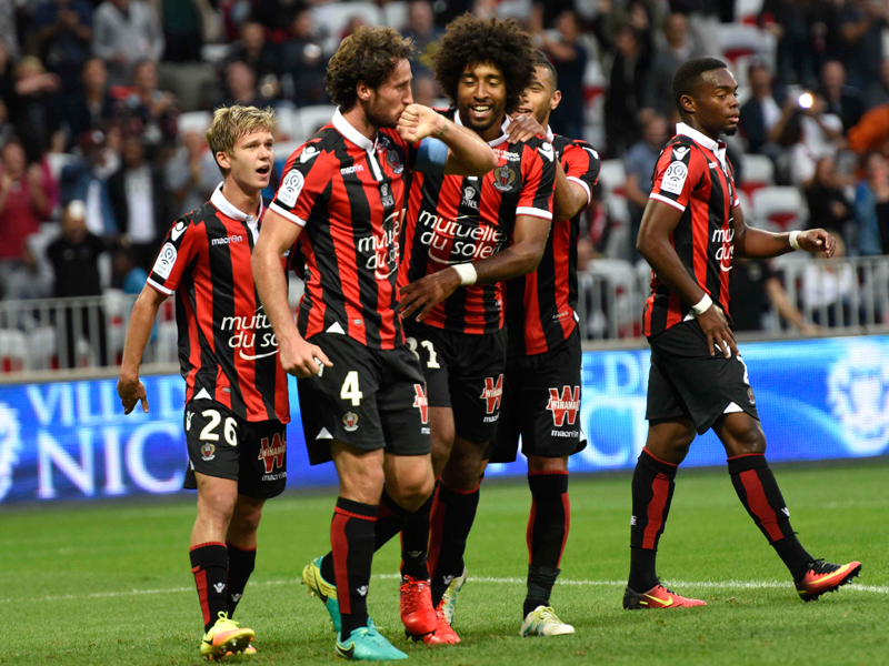先制ゴールを喜ぶニースの選手たち　[写真]＝Icon Sport via Getty Images