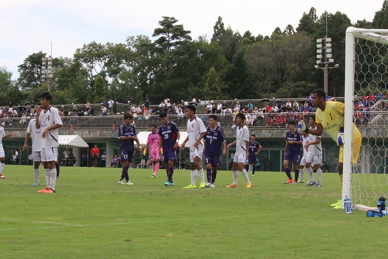 関西大、11位同志社大に敗戦　加賀山泰毅と平尾柊人がゴールを挙げるも反撃及ばず