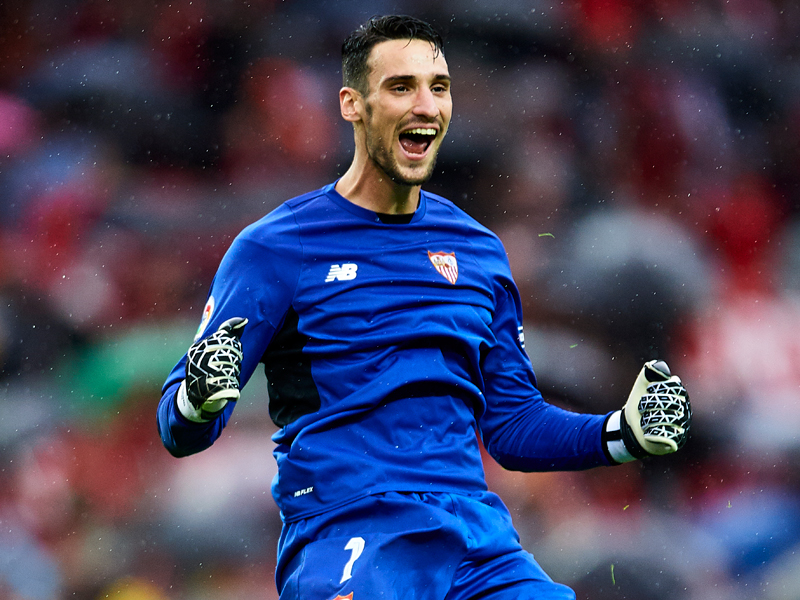 勝利を喜ぶセビージャGKリコ　[写真]＝Getty Images