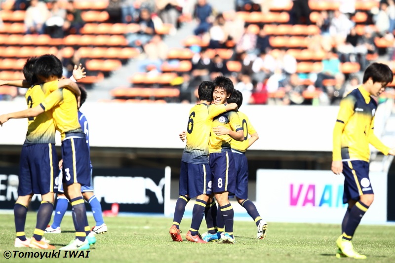 16-11-12_iwai_017