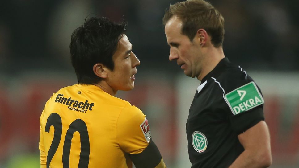 フランクフルト長谷部、アウクスブルク戦後インタビュー「いらないイエローカードだった」