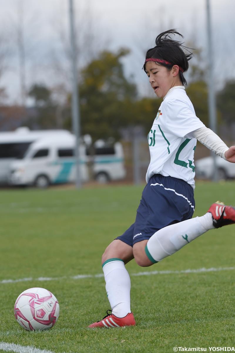 写真ギャラリー 16 12 30 第25回全国高等学校女子サッカー選手権大会 1回戦 常盤木学園 7 0 柳ヶ浦 サッカーキング