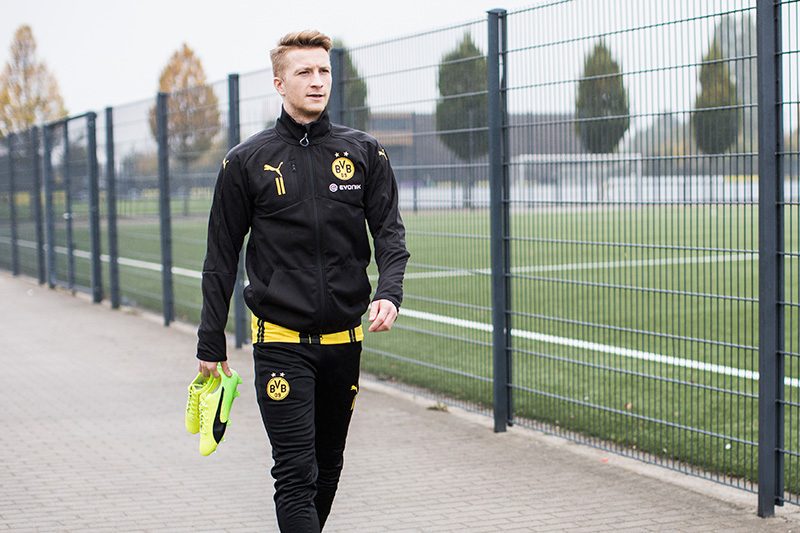 17ss_pr_ts_pumafootball_q1_evospeed_marcoreus_1