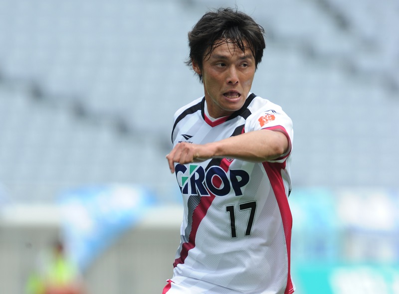 長崎、岡山MF島田と群馬DF乾の2選手が加入「J1昇格に貢献できるように」