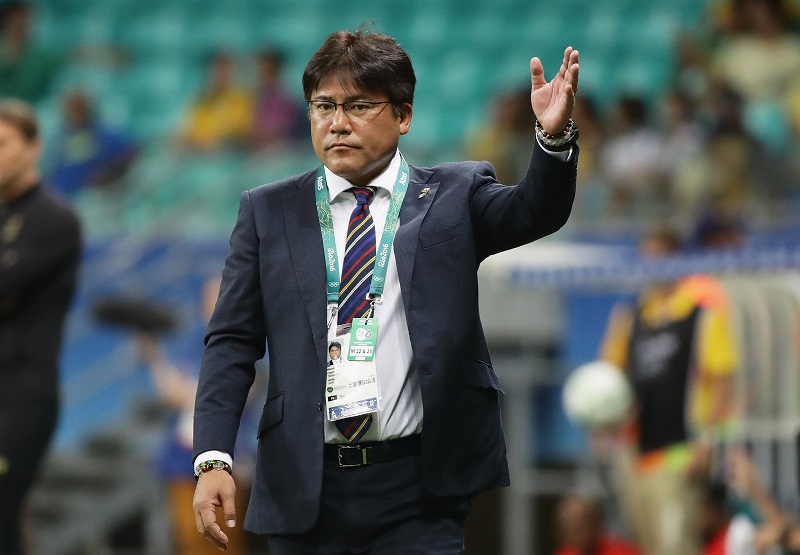 AFC年間表彰式…手倉森誠氏、男子最優秀監督を逃すも特別審査員賞を受賞
