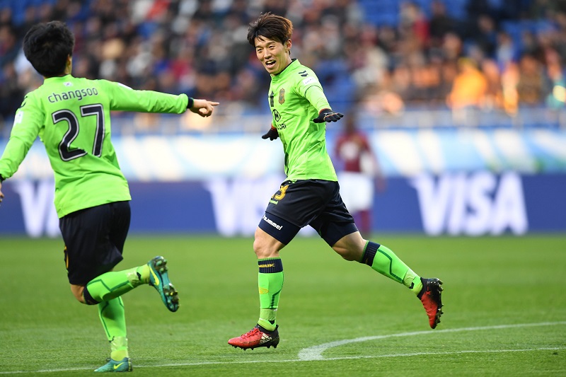 先制点を挙げたキム・ボギョン（右） [写真]=Getty Images