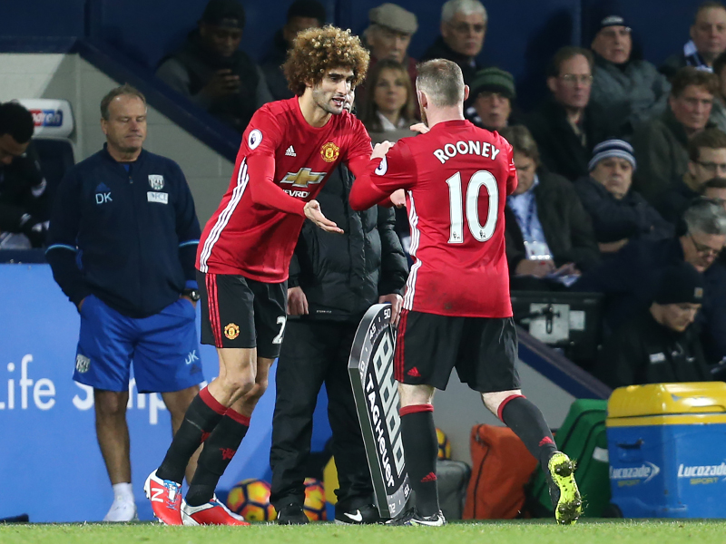 ルーニー（右）は84分、フェライニ（左）と交代した　[写真]＝AMA/Getty Images