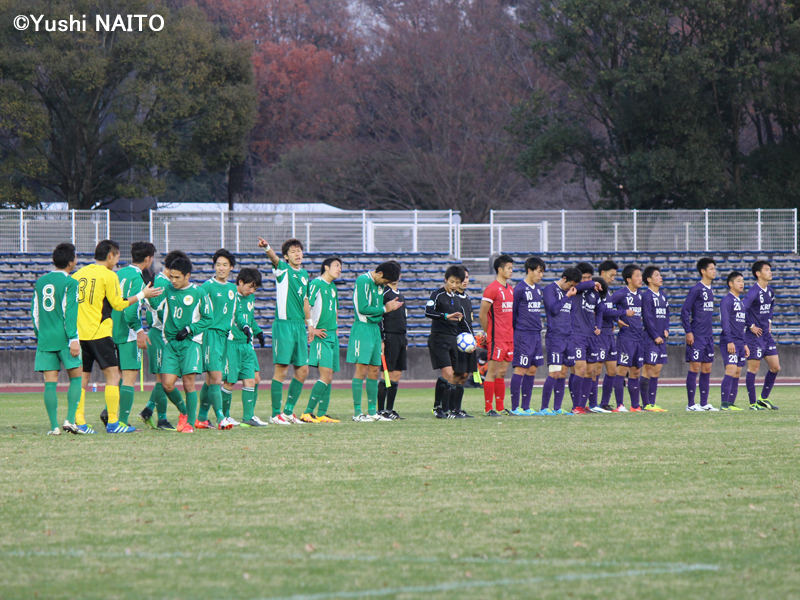 大阪体育大が明治大に競り勝った　[写真]＝内藤悠史