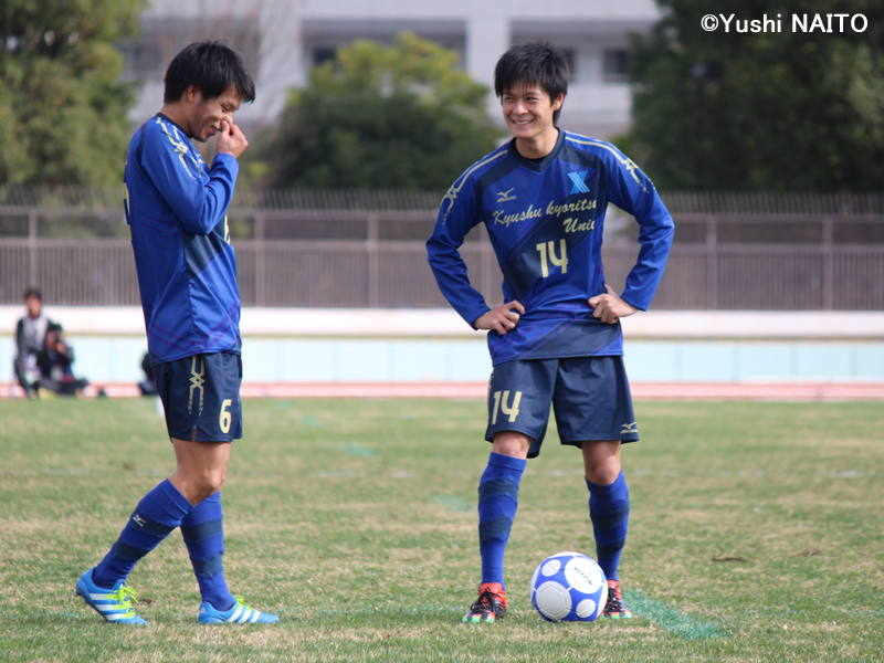 写真ギャラリー 16 12 7 第65回全日本大学サッカー選手権大会1回戦 北海道教育大学岩見沢校 0 1 九州共立大学 サッカーキング