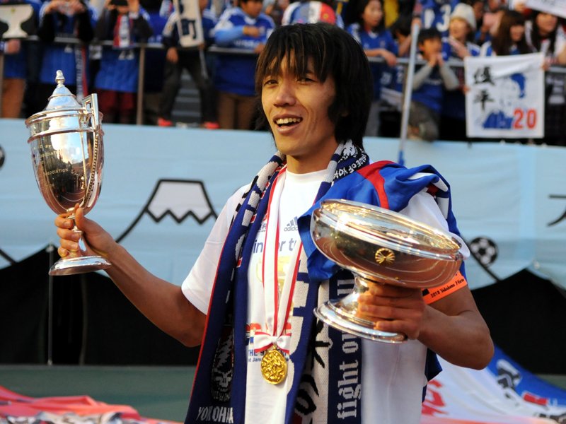 2013シーズン、リーグ優勝は叶わなかったが、天皇杯を制した　[写真]＝Getty Images