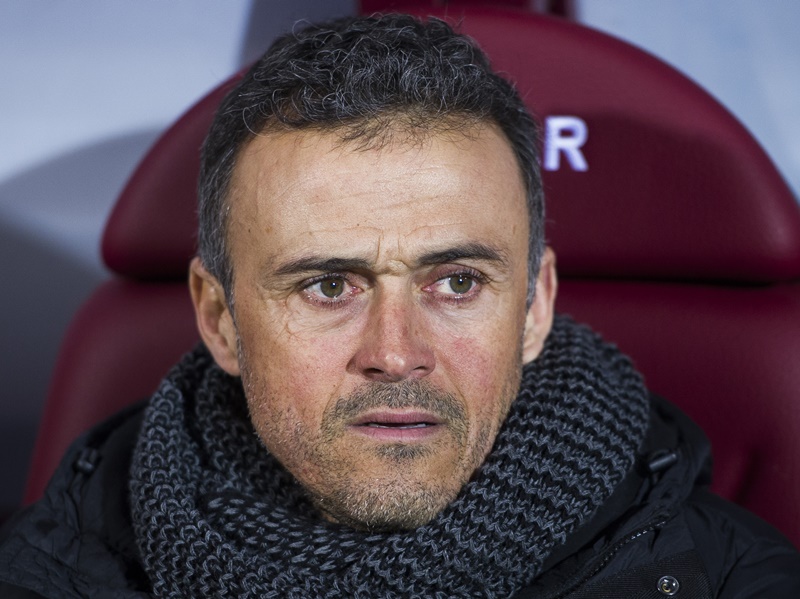 バルサのエンリケ監督、去就に関する質問に応えず　今シーズンで退任か