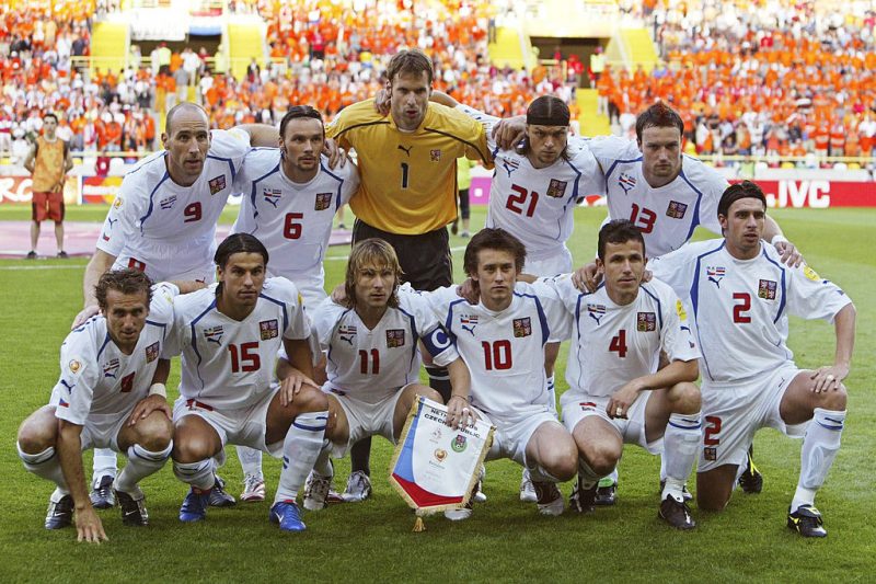 Fussball: EM 2004 in Portugal, NED-CZE