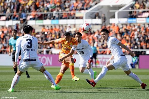 Shimizu S-Pulse v Vissel Kobe - J.League J1