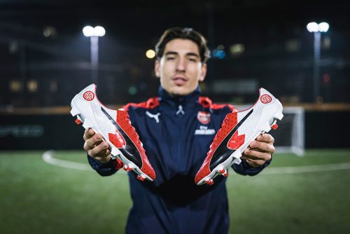 PUMA-BRINGS-THE-HEAT-TO-THE-LONDON-DERBY_evoSPEED-SL-S_Bellerin_2