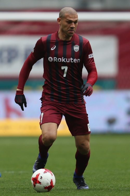 Vissel Kobe v Jubilo Iwata - J.League J1