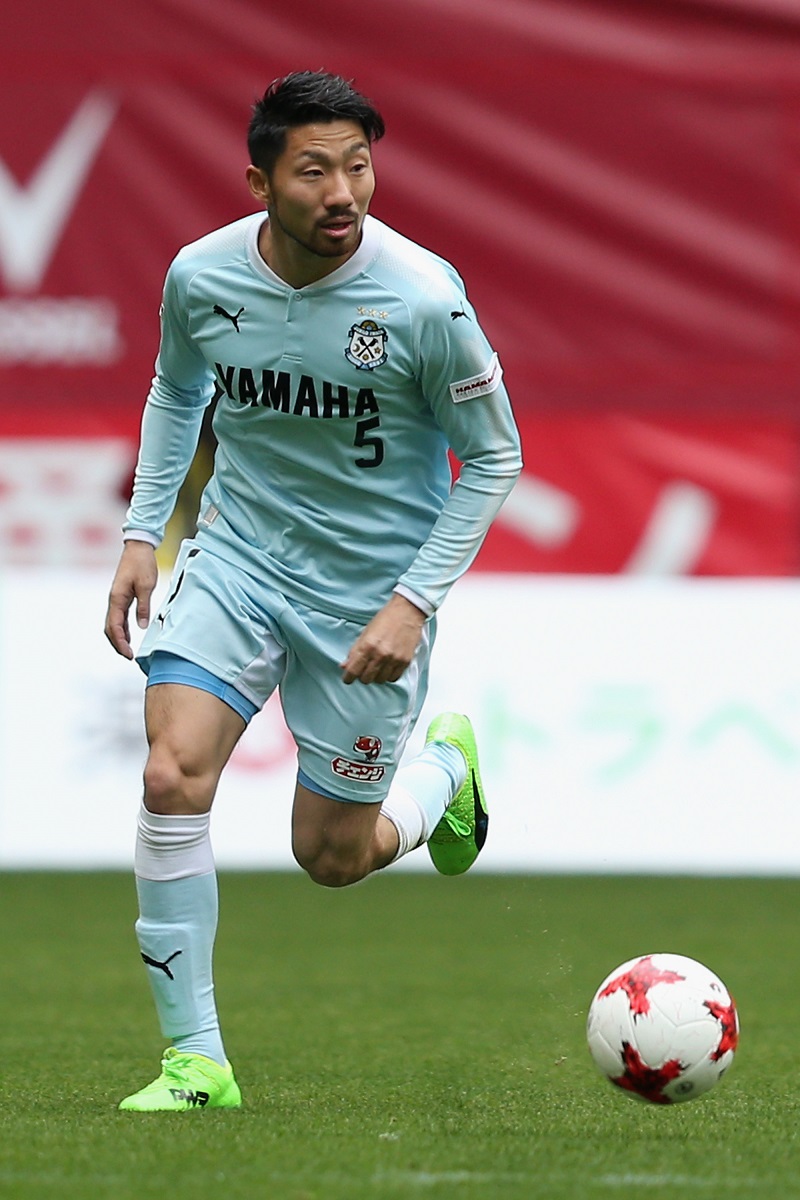 Vissel Kobe v Jubilo Iwata - J.League J1