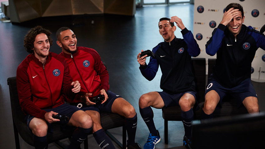 【動画】パリSGのディ・マリア、パストーレ、ラビオ、クルザワがFIFA 17で対戦