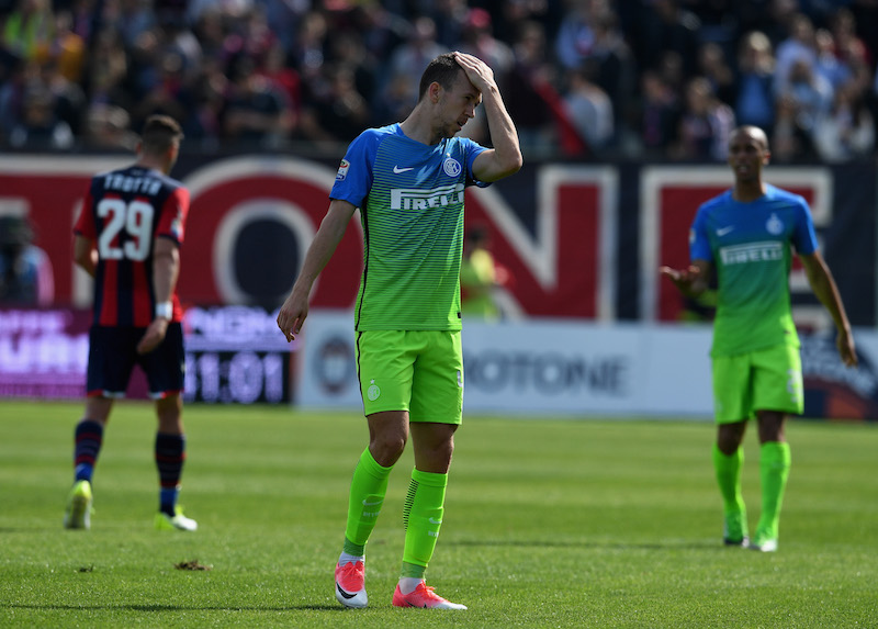 インテル