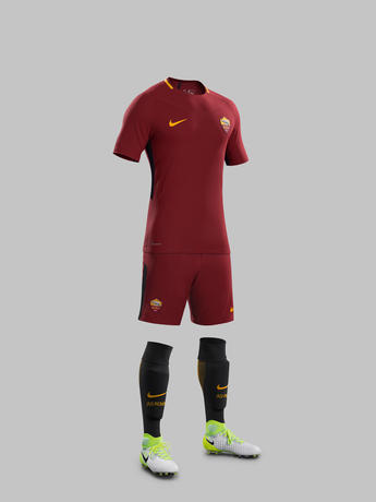 Fy17-18_Club_Kits_H_Full_Body_Match_AS_Roma_R_69789