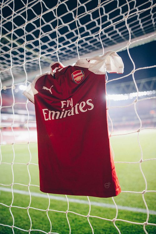 17AW_Social_TS_Football_Arsenal_Home-Kit_6