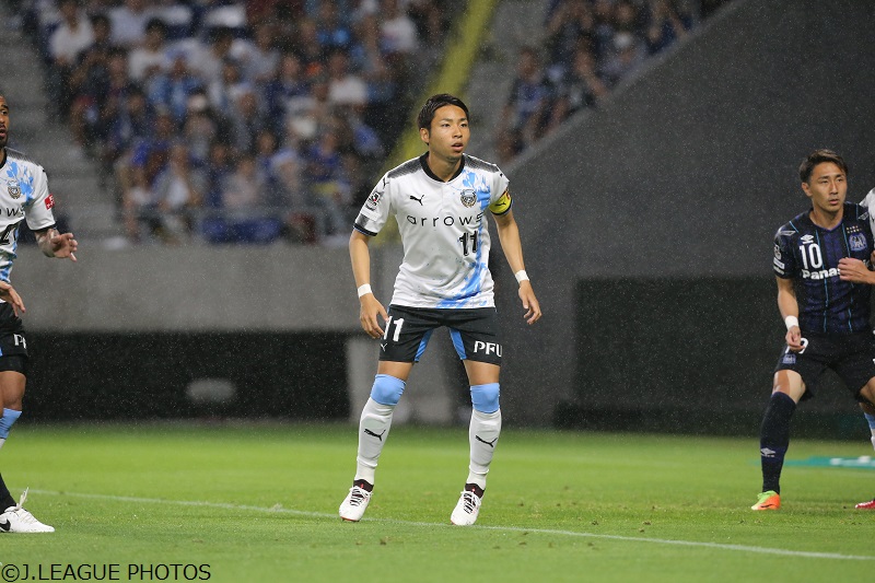 【ライターコラムfrom川崎】チームの勝敗を背負い始めた小林悠…悩める主将に鬼木監督がかけた言葉とは