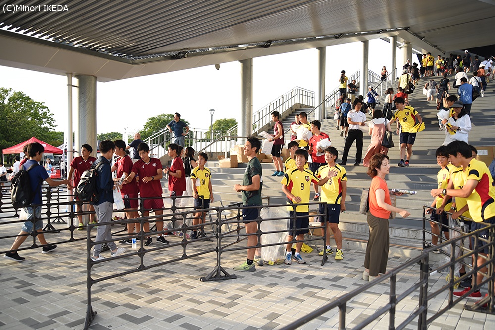 【写真ギャラリー】2017.7.15 第68回早慶サッカー定期戦～早慶クラシコ～ 13,880人の観客が等々力に集結！