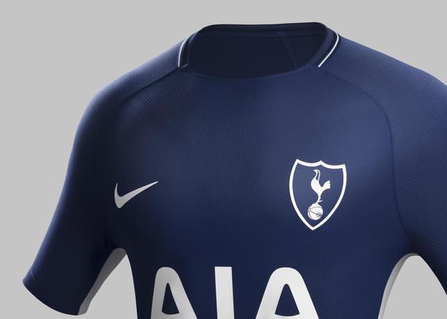 Fy17-18_FB_WE_Tottenham_Club_Kits_A_Crest_Match_R_71543