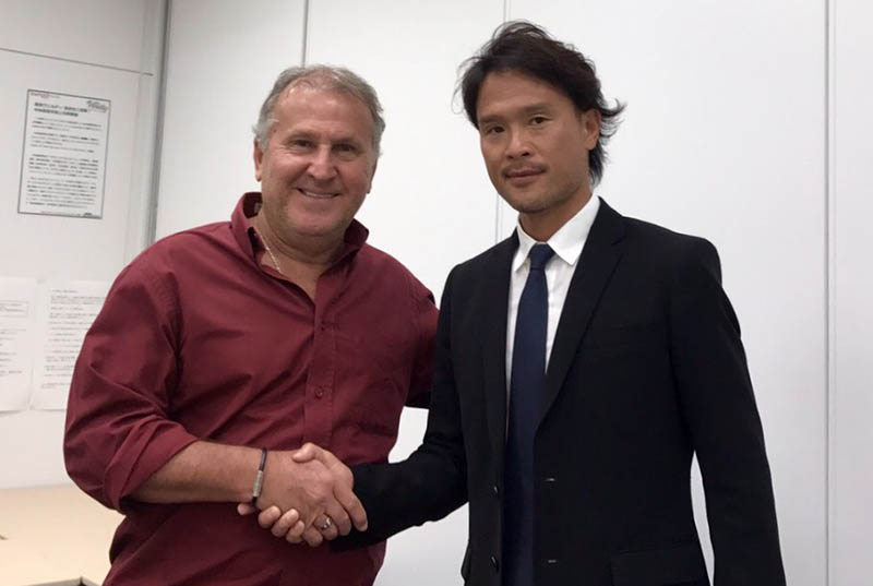 “神様”ジーコ、フットゴルフは「理想的で素晴らしい」