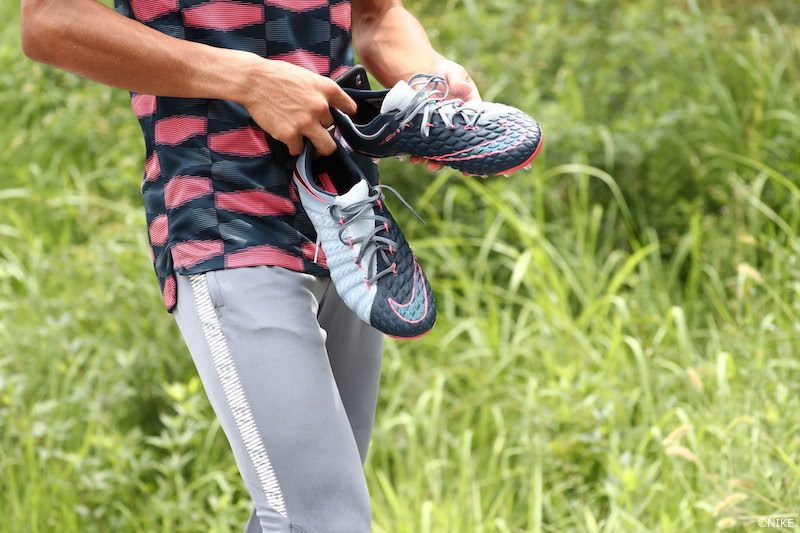 写真・4枚目】G大阪の井手口陽介が日本で唯一の選出。新たな武器を手