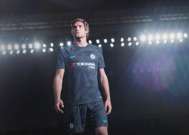 2017-18_Chelsea_Third_Kit_-_Marcos_Alonso_73837