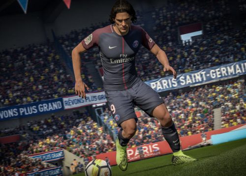 CAVANI_PSG_HYPERVENOM3_SEP8_73826