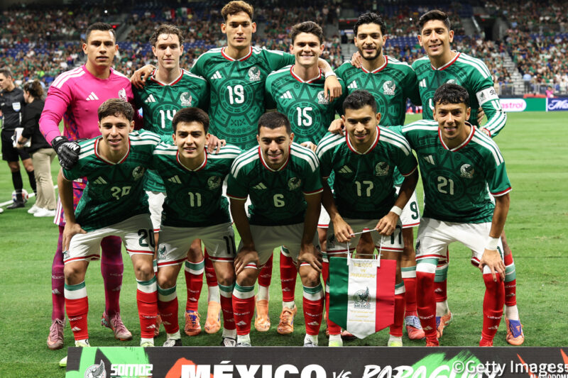 mexico-team-photo-2026