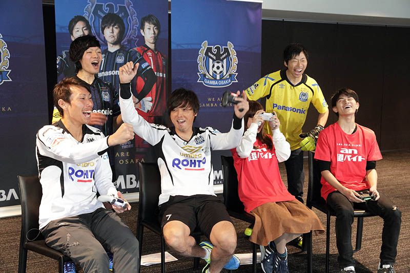日給5万円！　遠藤保仁&東口順昭と『FIFA 18』で対戦する『an 超バイト』を密着レポート［PR］