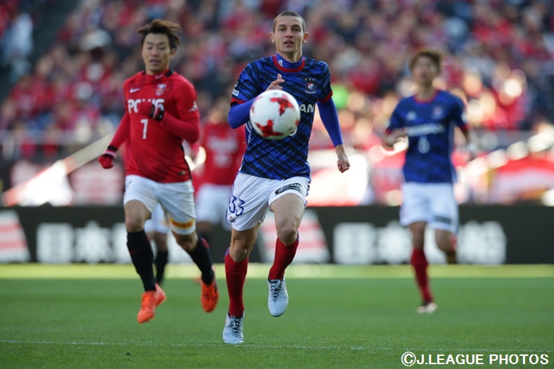 前田の1点を守りきった横浜FMがウノゼロ勝利…浦和は1点が遠く3連敗