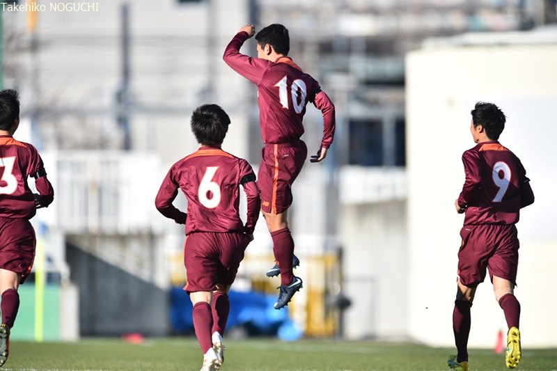 【写真ギャラリー】2018.1.2 第96回全国高校サッカー選手権大会2回戦 大阪桐蔭 6－0 羽黒