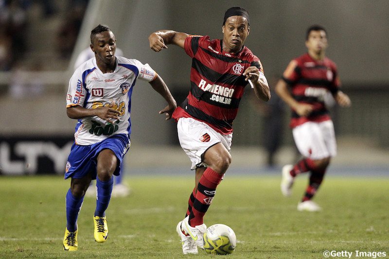 Flamengo v Duque de Caxias - Rio de Janeiro State Championship 2011