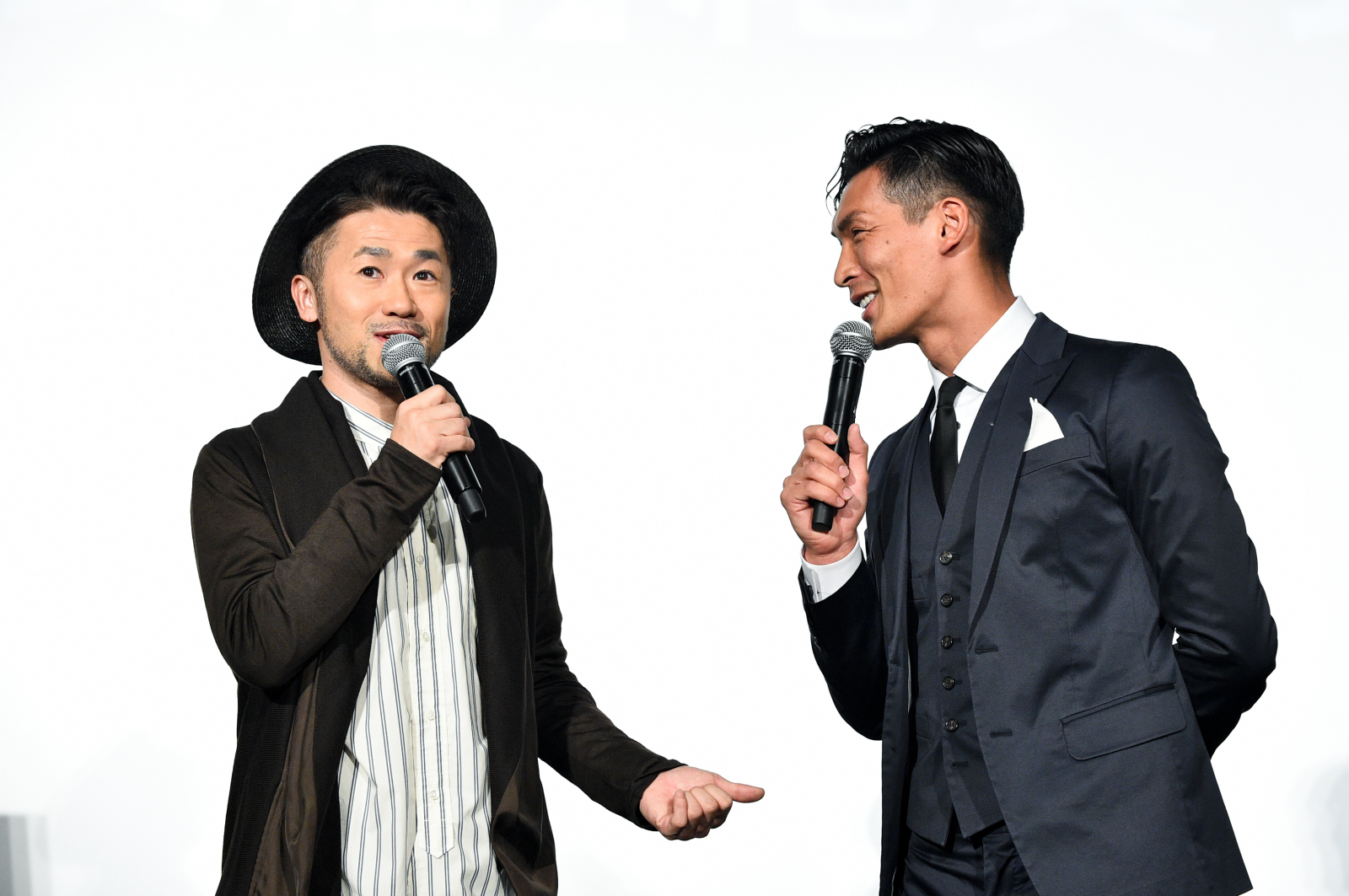 槙野、W杯イヤーの仕事始め「今回が最後だと。すべてを懸けて」　ナオトもエール