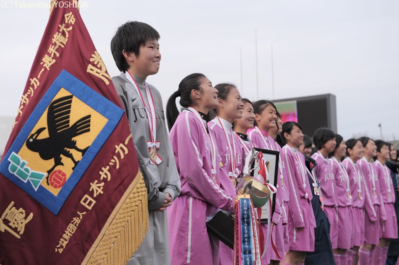 【写真ギャラリー】2018.1.7 第26回全国高等学校女子サッカー選手権大会決勝 岡山県作陽高校 0－2 藤枝順心高校