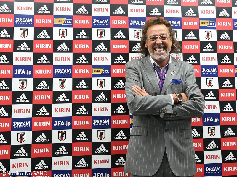 ビーチサッカー日本代表監督に再就任のラモス瑠偉が会見「ベスト8までいったら、決勝までいく自信がある」