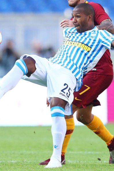 エヴェルトン・ルイスの写真