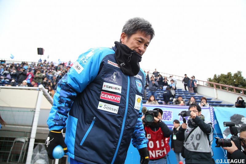 コラム】51歳前日の開幕戦は出番なし…苦境に立たされるカズ、出場機会