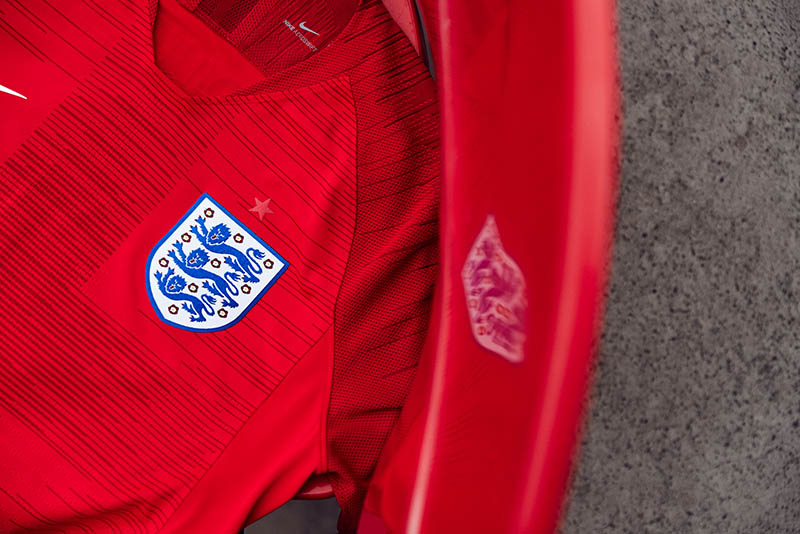 Nike-News-Football-Soccer-England-National-Team-Kit-10_77383